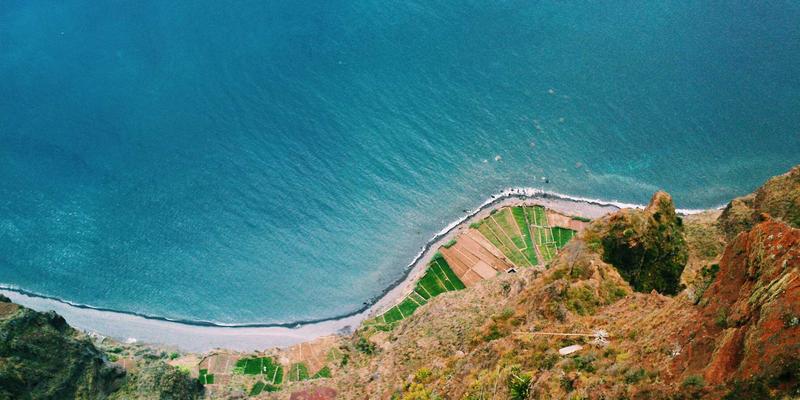 电池护照全球实践解析：动力电池数据要求与产业链变革